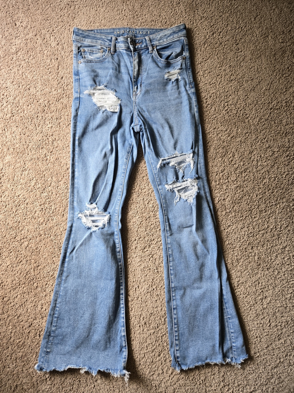 American Eagle Super Hi-Rise Flare Distressed Jeans 8R